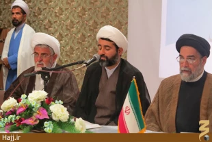 نشست مسئولان كميته هاي فرهنگي اربعين در مشهد مقدس