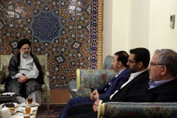 لزوم بهره گيري از فناوري اطلاعات براي تسهيل خدمت رساني به زائران رضوي