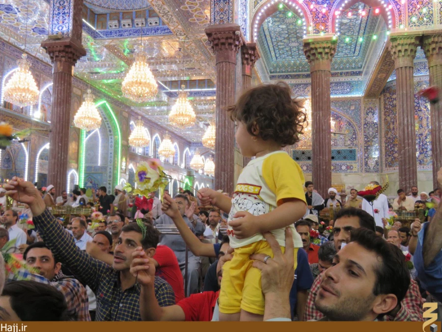 جشن ميلاد امام رضا(ع) در حرم سيدالشهدا(ع) برگزار شد