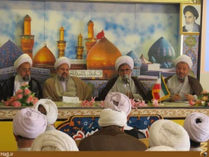 در گردهمایی روحانیون و مداحان کاروان ها مطرح شد؛

معرفی چهره های الگوی اخلاقی برای جامعه بسیار مفید است