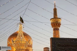 حال و هواي حرم مطهر رضوي در شب ميلاد حضرت معصومه(س) همراه با تصاوير