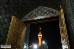 حال و هواي حرم مطهر رضوي در شب ميلاد حضرت معصومه(س) همراه با تصاوير
