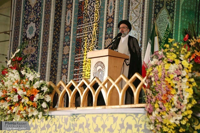 امام رضا(ع) اسوه مقاومت و پايداري براي تمام مجاهدان عالم