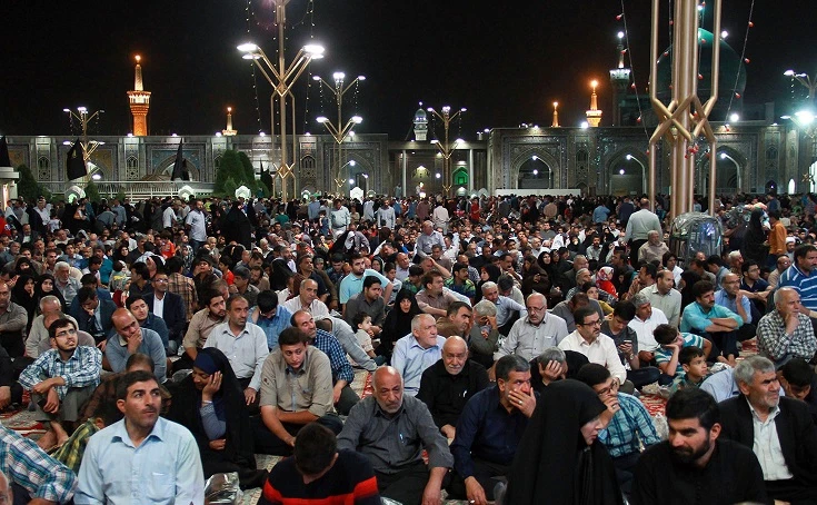 حال و هواي حرم رضوي در شب و روز شهادت امام پنجم شيعيان