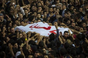 گنبد بارگَاه امام حسين سياه پوش شد+تصاوير