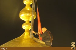 مراسم تعويض پرچم حرم مطهر امام حسين(ع) +تصاوير