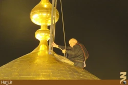 مراسم تعويض پرچم حرم مطهر امام حسين(ع) +تصاوير