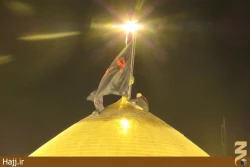 مراسم تعويض پرچم حرم مطهر امام حسين(ع) +تصاوير