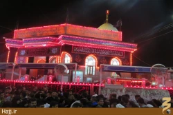 مراسم تعويض پرچم حرم مطهر امام حسين(ع) +تصاوير