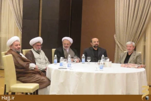 تلاش عالمانه و اخلاص در عمل دو عامل موفقيت در مديريت است