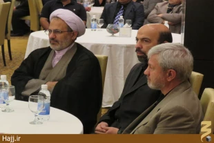 تلاش عالمانه و اخلاص در عمل دو عامل موفقيت در مديريت است