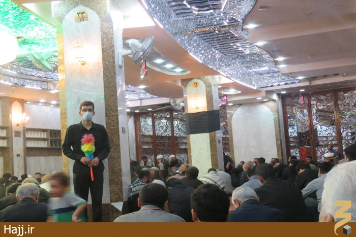 عزاداري زائران ايراني در سرداب علقمي حرم حضرت ابوالفضل
