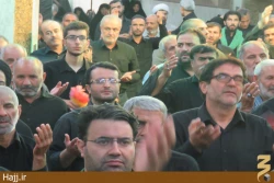 عزاداري زائران ايراني در سرداب علقمي حرم حضرت ابوالفضل