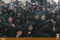 عزاداري زائران ايراني در سرداب علقمي حرم حضرت ابوالفضل