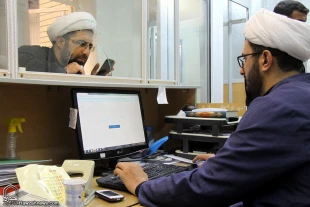 طلاب در صف نام نويسي براي اربعين+تصاوير