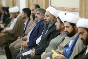 شيعه انگليسي مأمور تفرقه افكني است
