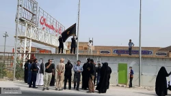 اهتزاز پرچم رضوي در مسير نجف به كربلا