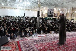 حرم مطهر رضوي در سالروز شهادت بانوي خردسال كربلا غرق در عزا و ماتم شد