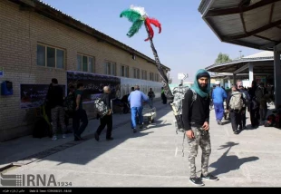 تصاويري جذاب از زايران حسيني در مرز مهران
