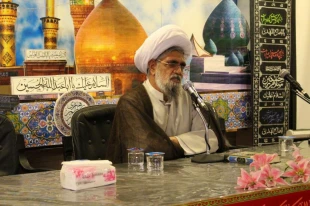  در بازنمايي اربعين حسيني، بر شناساندن شخصيت حضرت زينب (س) توجه شود