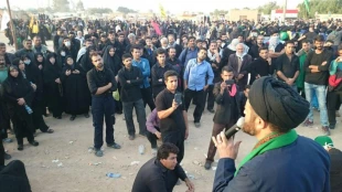 120راوي به پنج زبان براي زائران اربعين برنامه اجرا مي كنند