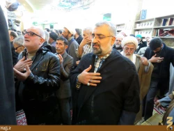 زائران حسيني در سرداب علقمي حرم حضرت اباالفضل (ع) + به روايت تصوير