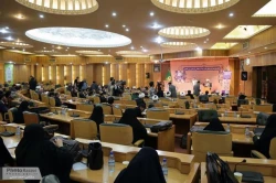  آستان قدس رضوي ظرفيت بالايي براي مقابله با جنگ نرم دارد