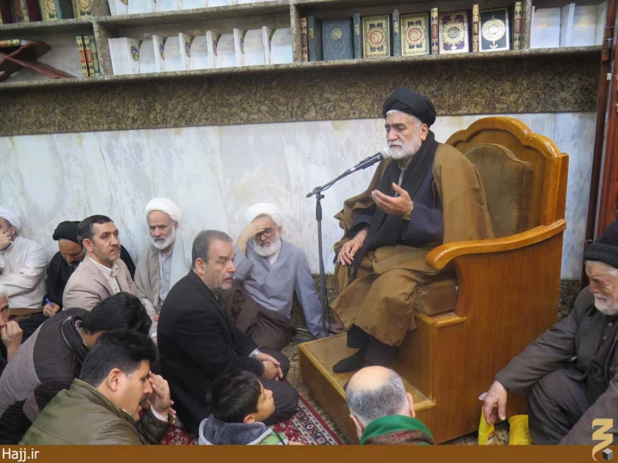 گزارش تصويري   عزاداري زائران ايراني در سرداب حرم مطهر حضرت ابوالفضل(ع) 