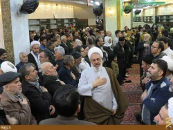 سوگواري زائران ايراني در سرداب علقمي تصاوير