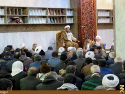 سوگواري زائران ايراني در سرداب علقمي تصاوير