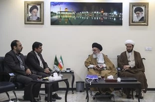 آیت‌الله دستغیب:

امید داریم حج امسال باعزت وامنیت برپا شود
