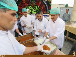 قيمه نذري در موكب امام رضا (ع)+تصاوير