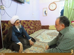 بازديد مسئول‌دفترنمايندگي‌بعثه از آشپزخانه امام زاده سيد محمد