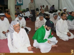 دعاي ندبه اي به رنگ انتظار در كنار پرچم سرخ حسيني تصاوير