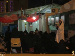دعاي ندبه اي به رنگ انتظار در كنار پرچم سرخ حسيني تصاوير