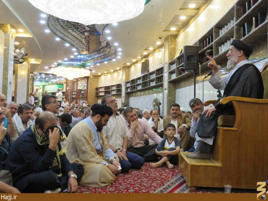 حضرت ابوالفضل العباس (ع) در طراز امام معصوم قرار دارد