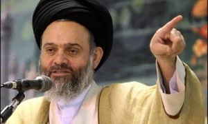 امام جمعه قم تأکید کرد؛

بیت الله الحرام نباید از زائران خالی بماند