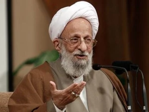 آیت‌الله مصباح یزدی؛

حج، ضامن بقاى اسلام است
