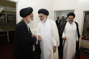 بازدید نماینده ولی فقیه و سرپرست حجاج ایرانی از بعثه مراجع عظام تقلید در مدینه منوره