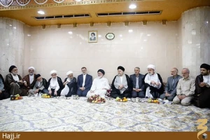 دیدار سرپرست حجاج ایرانی با نمایندگان بعثه های مراجع عظام در مدینه منوره