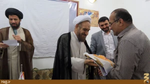 همراه با تصاویر/

تقدیر از آزادگان سرافراز و خادم زائران در کاظمین