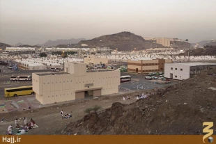 استقرار زايران ايراني در چادرهاي منا 