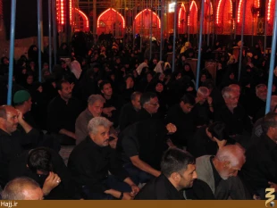 در عزاداري ها بايد از اختلاط زن و مرد پيشگيري كرد