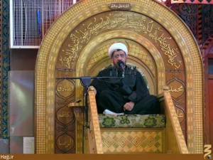بخش مهمی از زیارت نامه ائمه ما به دعا  اختصاص دارد