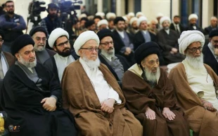حضور دو مرجع تقليد در افتتاحيه مدرسه دارالعلم