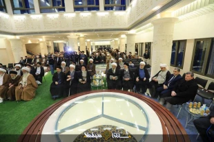 حضور دو مرجع تقليد در افتتاحيه مدرسه دارالعلم