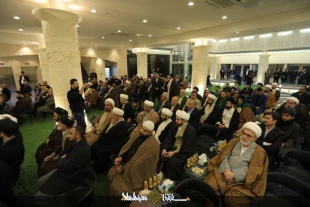 حضور دو مرجع تقليد در افتتاحيه مدرسه دارالعلم