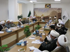 از سوی پژوهشکده حج و زیارت؛

نشست علمی بازپژوهی اعمال مساجد کوفه و سهله برگزار شد