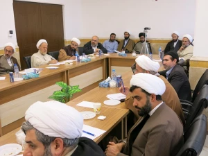 از سوی پژوهشکده حج و زیارت؛

نشست علمی بازپژوهی اعمال مساجد کوفه و سهله برگزار شد