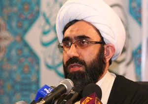 حجت‌الاسلام والمسلمین شرفخانی؛

لزوم نقش‌آفرینی اعتاب مقدس در عرصه جهانی